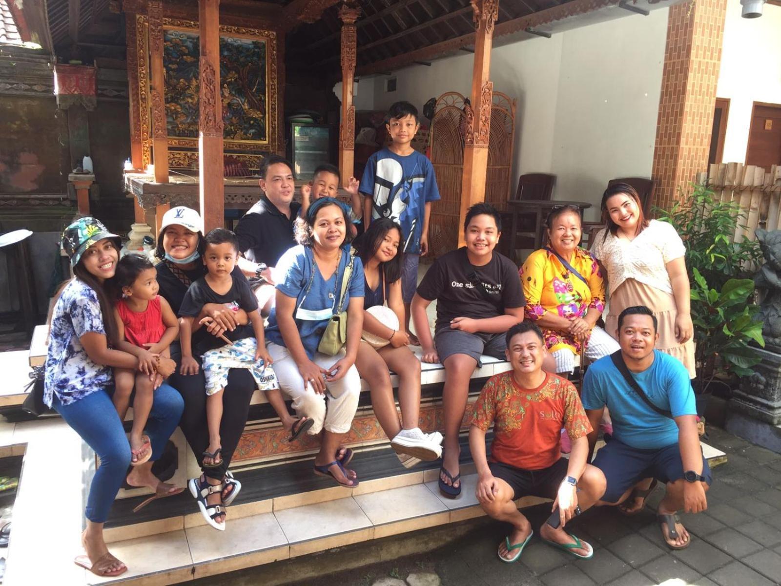 Genta House Guest house *